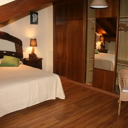 Hotel El Quesar De Gamoneo 3*