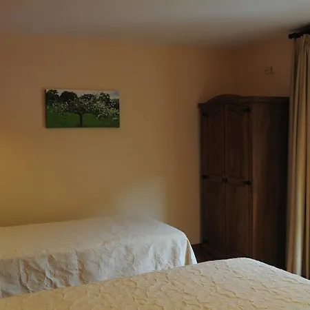 Hotel El Quesar De Gamoneo 3*