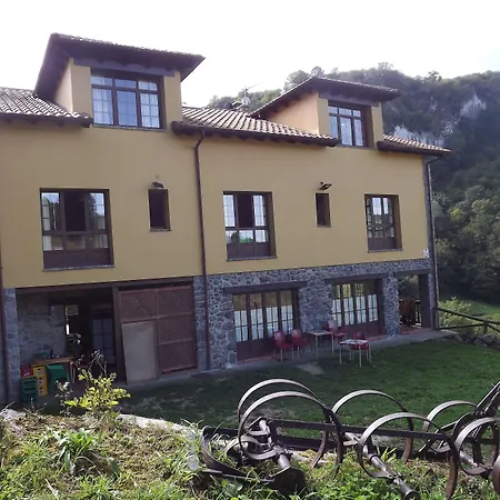 El Quesar De Gamoneo 3*