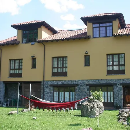 Hotel El Quesar De Gamoneo 3*