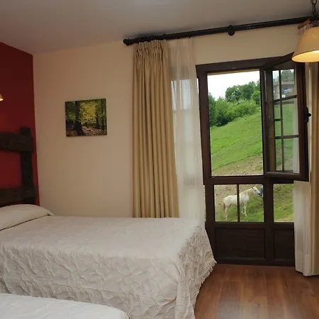 Hotel El Quesar De Gamoneo