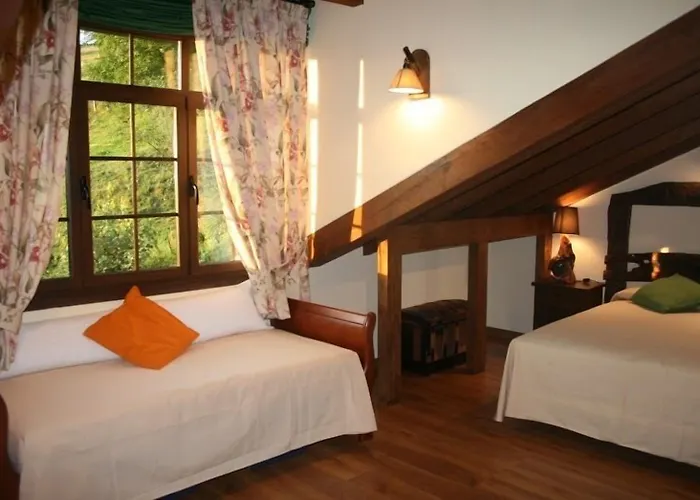 Hotel El Quesar De Gamoneo 3*