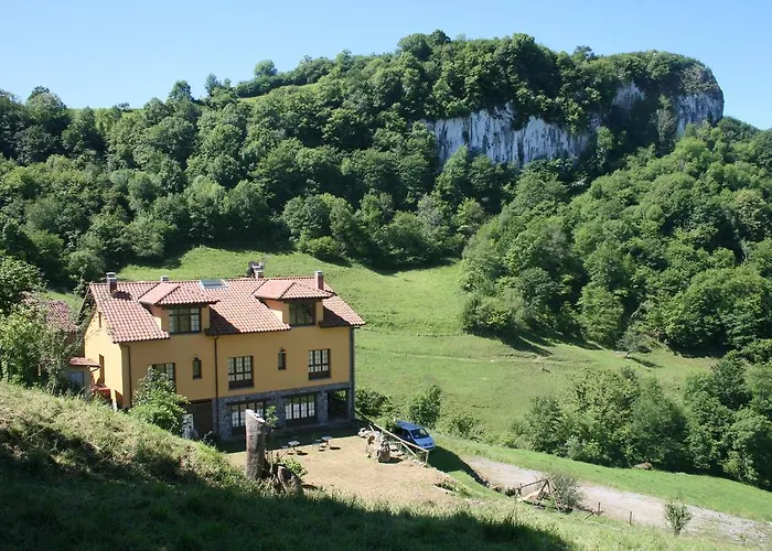 El Quesar De Gamoneo 3* Gamonedo de Cangas