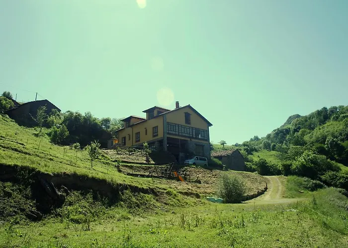 Hotel El Quesar De Gamoneo